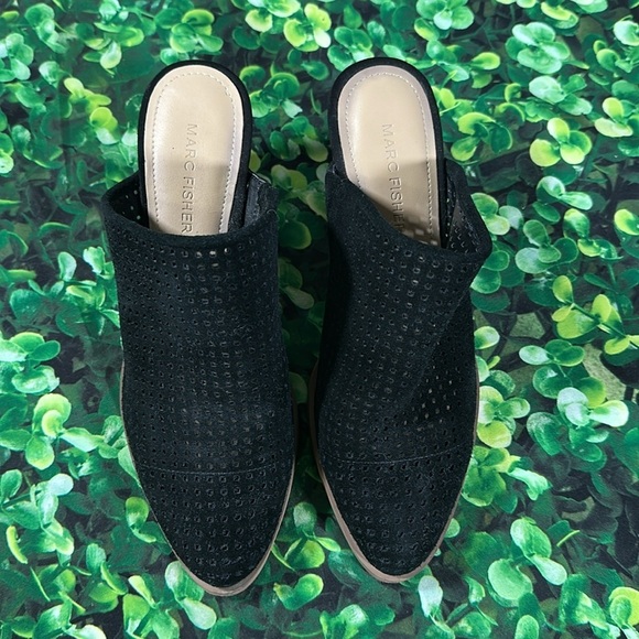 Marc Fisher Mule Ripley Suede Black Tan size 6 1/2M - Picture 6 of 14